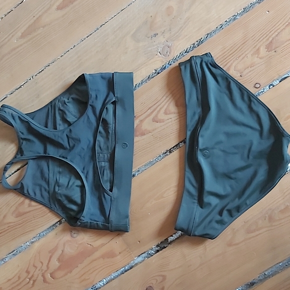 Lululemon three piece paddle time set. - Picture 4 of 7